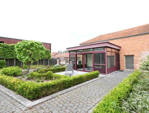                                        Gelijkvloers app. te huur in Schalkhoven, € 750
