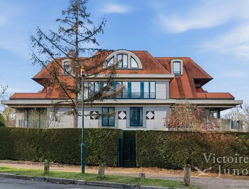                                         Penthouse te koop in Sint-Pieters-Woluwe, € 895.000
