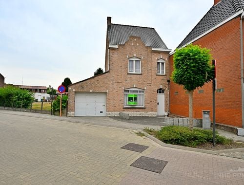                                         Woning te koop in Berchem, € 219.000
