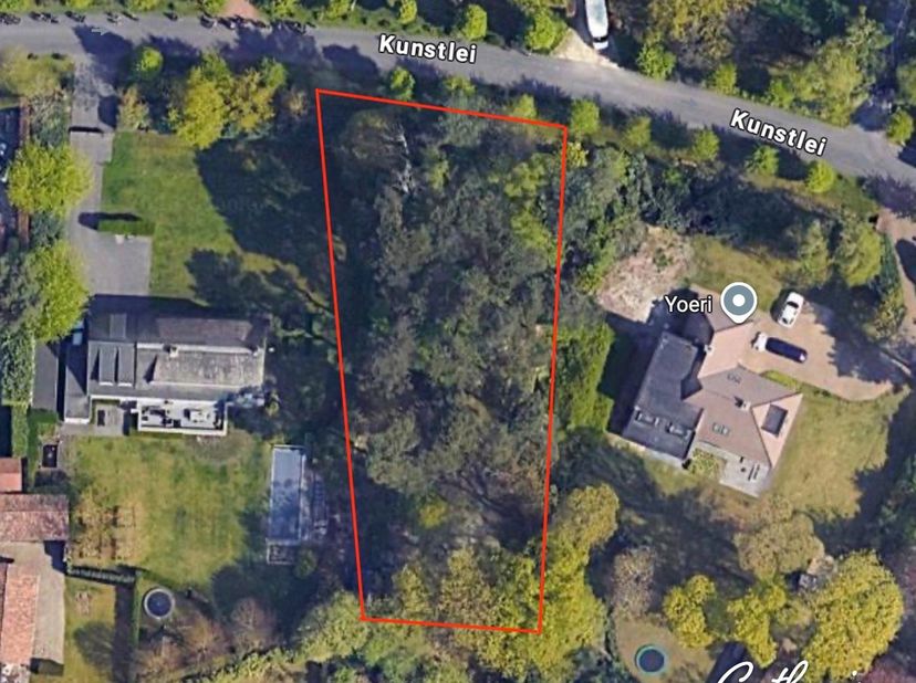 Droomt u ervan om uw eigen villa te bouwen op één van de mooiste locaties van Koningshof? Dan is deze uitzonderlijke bouwgrond precies wat u zoekt.<br