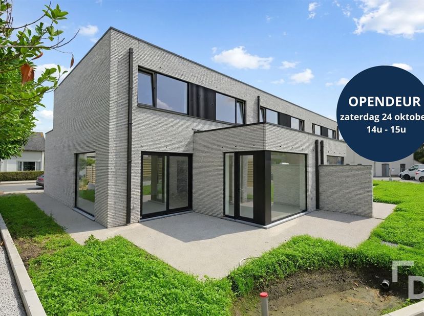 Huis te koop in Briekestraat 1B,
                    8900 Sint-Jan