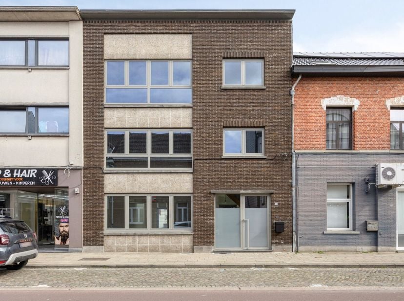 Maison à louer
                    à 2440 Geel