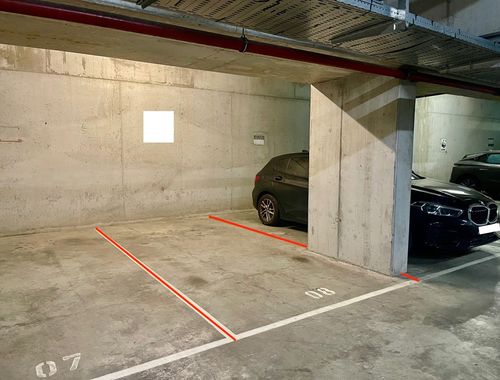                                         Place de stationnement à vendre à Bruxelles, € 34.500
