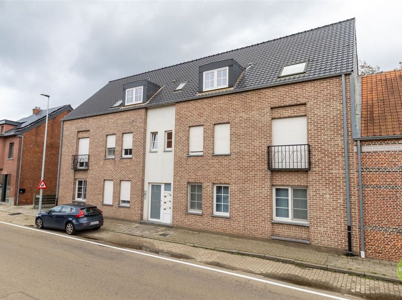 Appartement te koop in Schoolstraat 27 bus B,
                    2450 Meerhout