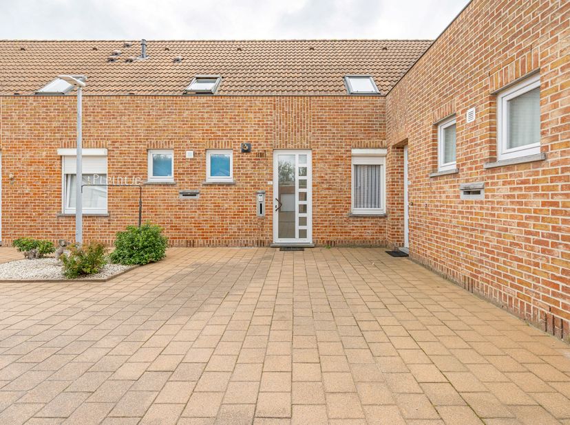 Appartement te huur in Plaats 19 bus 11A,
                    8880 Ledegem