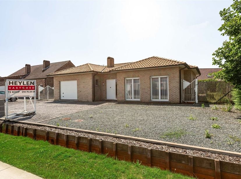 Open bebouwing met 2 à 3 slaapkamers &amp; garage in Heultje-Westerlo<br />
<br />
<br />
Locatie: <br />
Deze open bebouwing is rustig gelegen in Heult