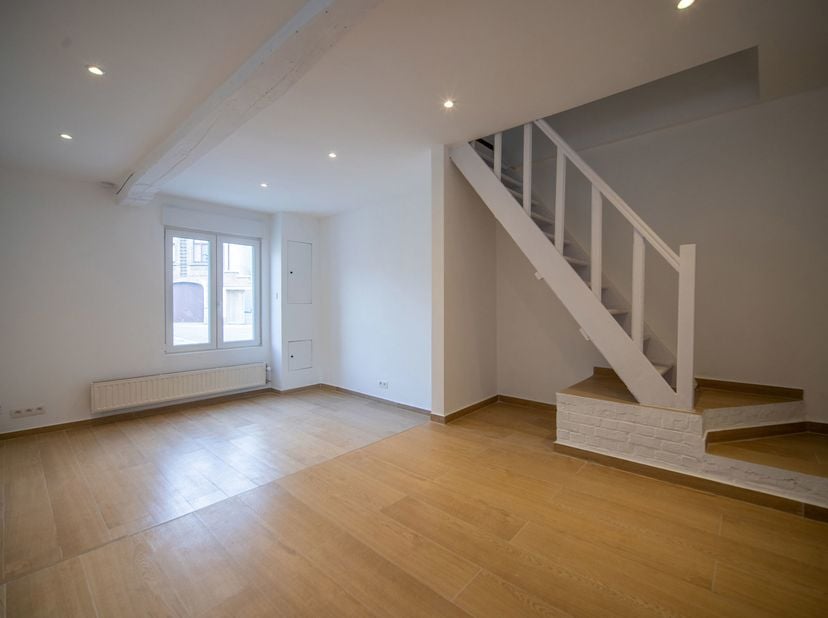 Maison à louer à Elisabethplein 7,
                    2845 Niel