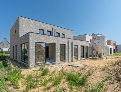                                         Eengezinswoning te koop in Lille, € 399.000
