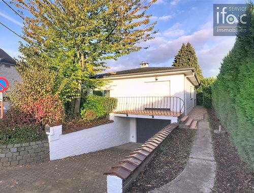                                         Bungalow à vendre à Duisburg, € 549.999
