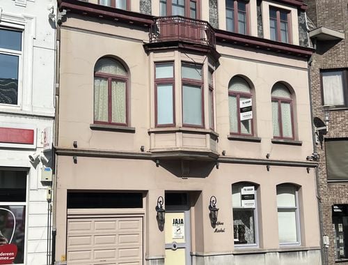                                         Herenhuis te koop in Deinze, € 485.000
