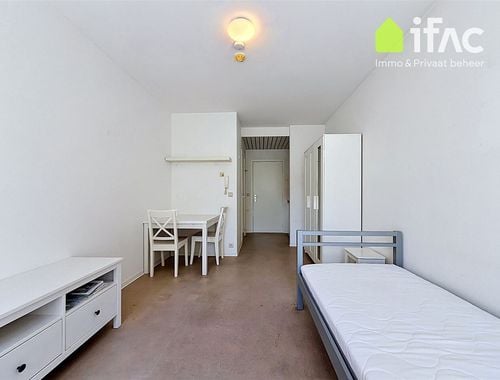                                         Studio met slaaphoek te huur in Leuven, € 625
