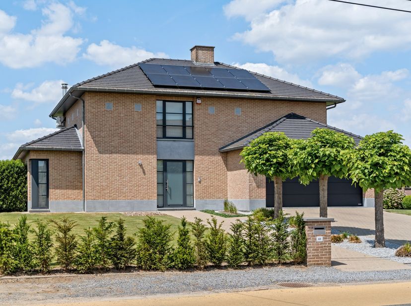 Huis te koop in Russelt 69,
                    3830 Wellen