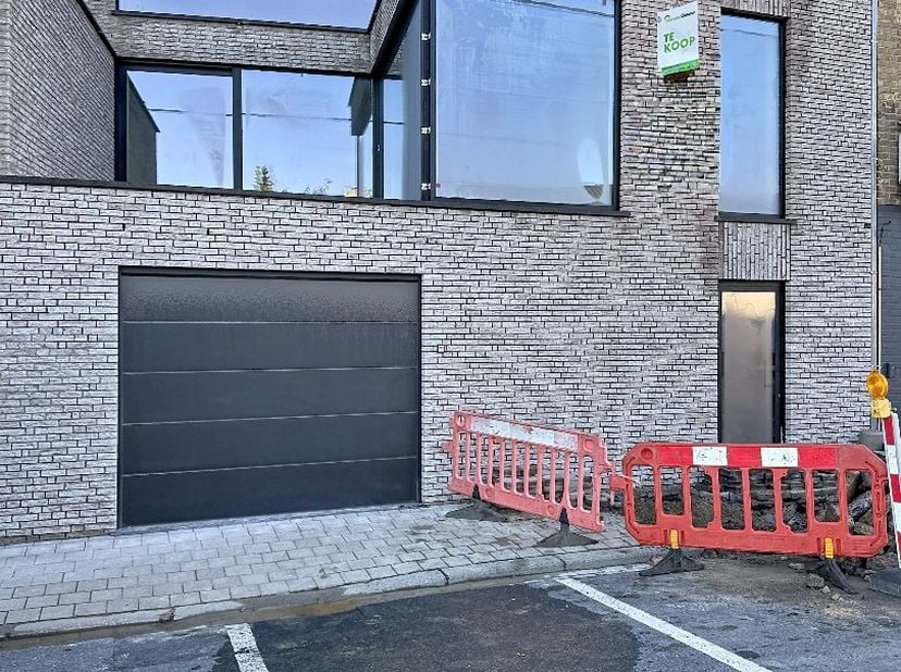 Appartement te koop in Statieplaats 28 bus 1,
                    8810 Lichtervelde