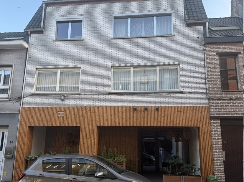 Appartement te huur in Geraardsbergsestraat 16 bus 2,
                    9400 Ninove