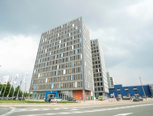                                         Kantoor te huur in Antwerpen, € 489
