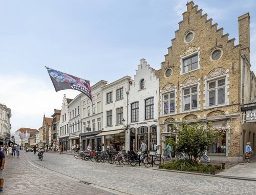                                         Commerce à louer à Brugge, € 6.750
