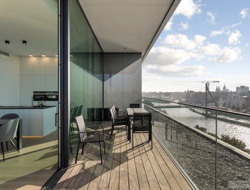                                         Penthouse te huur in Kortrijk, € 2.750
