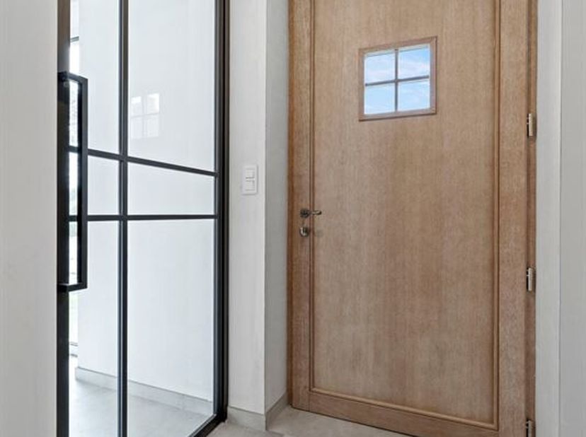 A VENDRE : Maison moderne<br />
  nouvellement construite à Geetbets !<br />
Découvrez cette maison spacieuse et<br />
  spacieuse et contemporaine, s