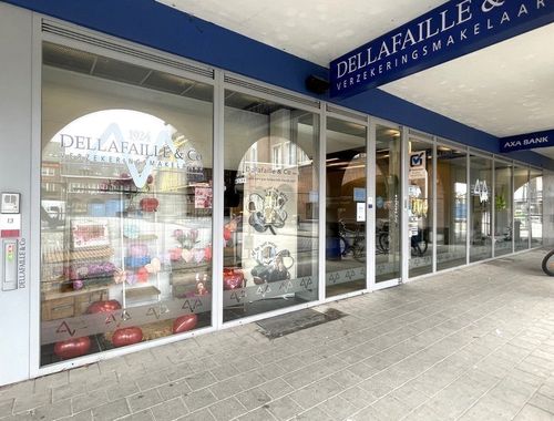                                         Handelszaak te huur in Schoten, € 4.950
