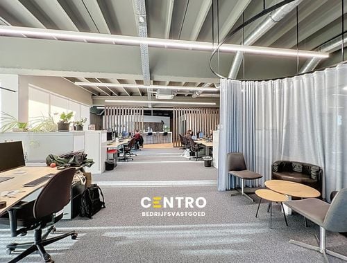                             Espace de bureaux à louer à Ieper
