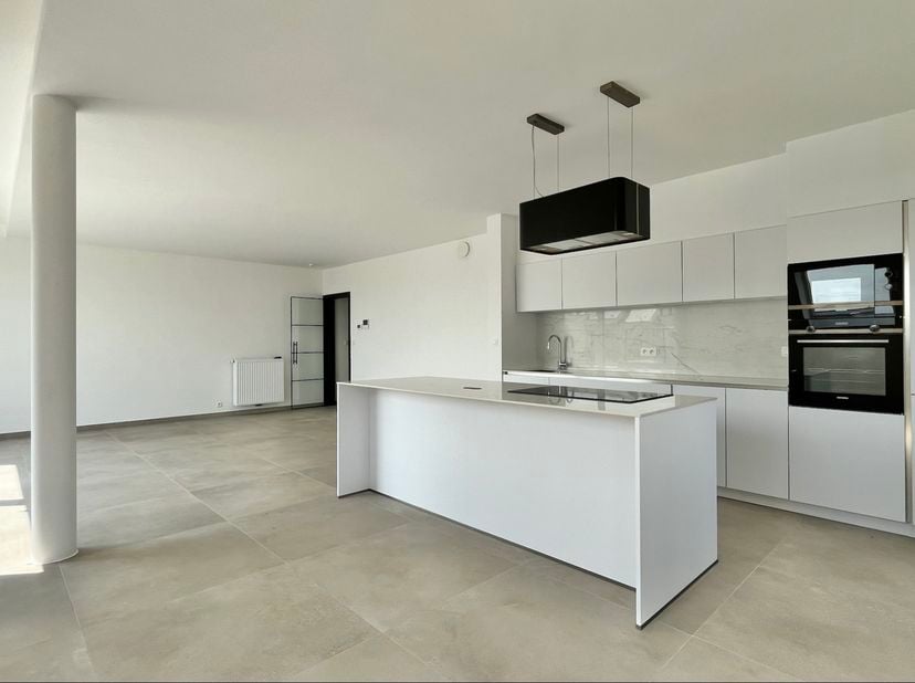 Appartement à vendre à ,
                    5310 Aische-en-Refail