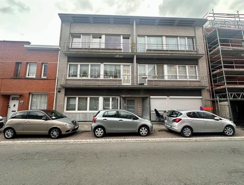                                         Appartement à louer à Willebroek, € 950
