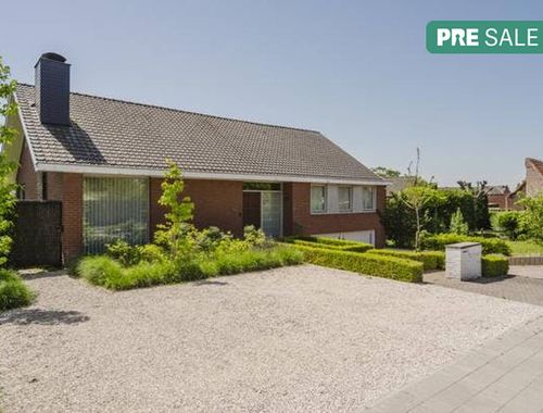                                         Woning te koop in Deerlijk, € 429.000
