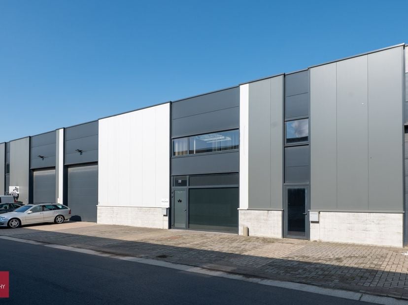 Bien professionnel à vendre
                    à 8710 Wielsbeke