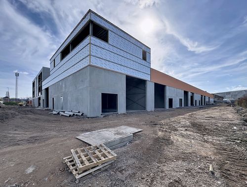                                         Entrepôt avec bureau à vendre à Zedelgem, € 507.000
