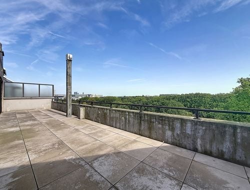                                         Penthouse te koop in Etterbeek, € 495.000
