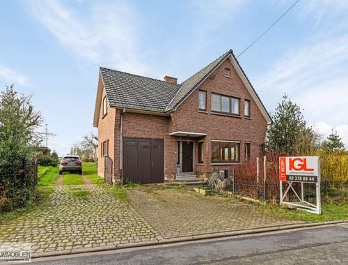                                         Maison unifamiliale à vendre à Vlezenbeek, € 479.000
