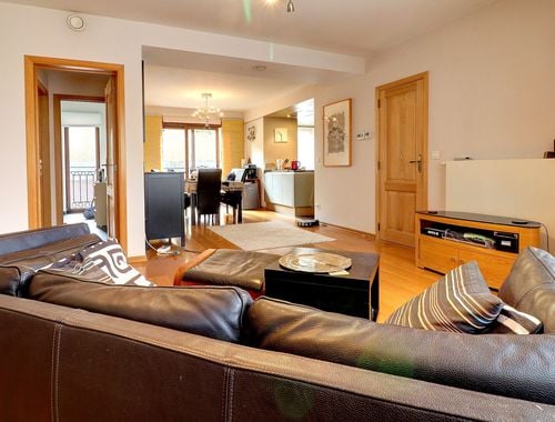                                         Appartement te huur in Oudergem, € 1.950
