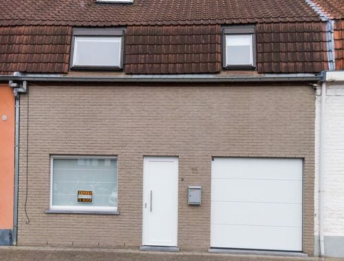                                         Rijwoning te koop in Lauwe, € 299.000
