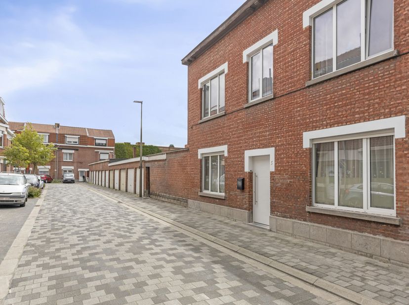 Huis te koop in Zijpestraat,
                    2800 Mechelen