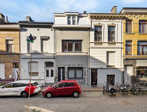                                         Maison à vendre à Antwerpen, € 375.000
