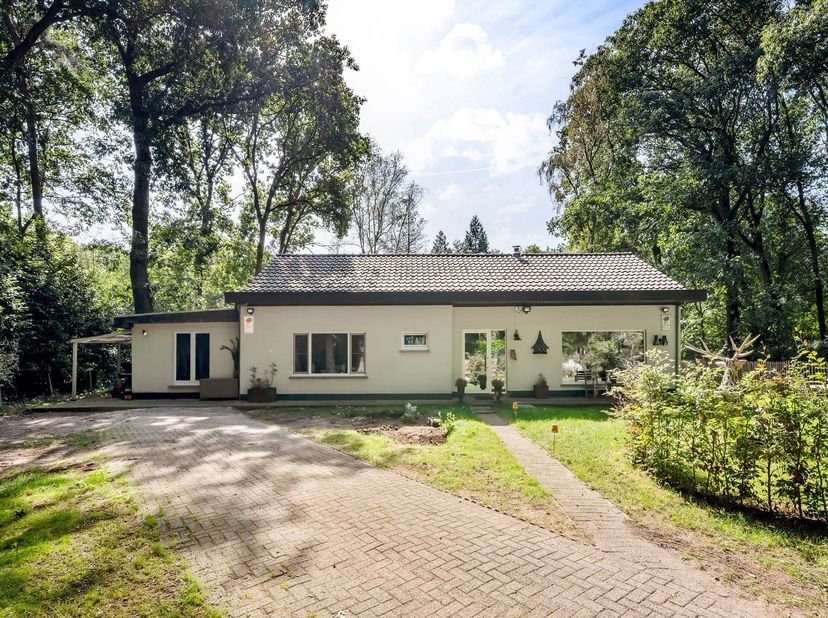 Huis te koop in Violetlaan 23,
                    2910 Essen