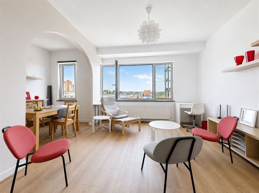 Appartement te huur in ,
                    1190 Vorst