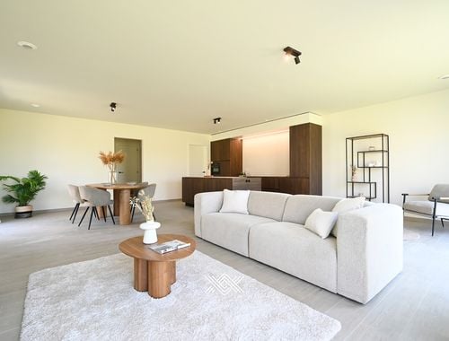                                         Woning te koop in Bachte-Maria-Leerne, € 604.987
