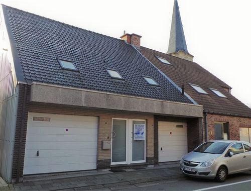                                         Appartement à louer à Hamme, € 885
