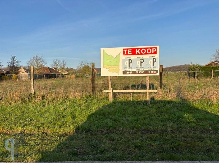 Terrain à vendre
                    à 9860 Oosterzele