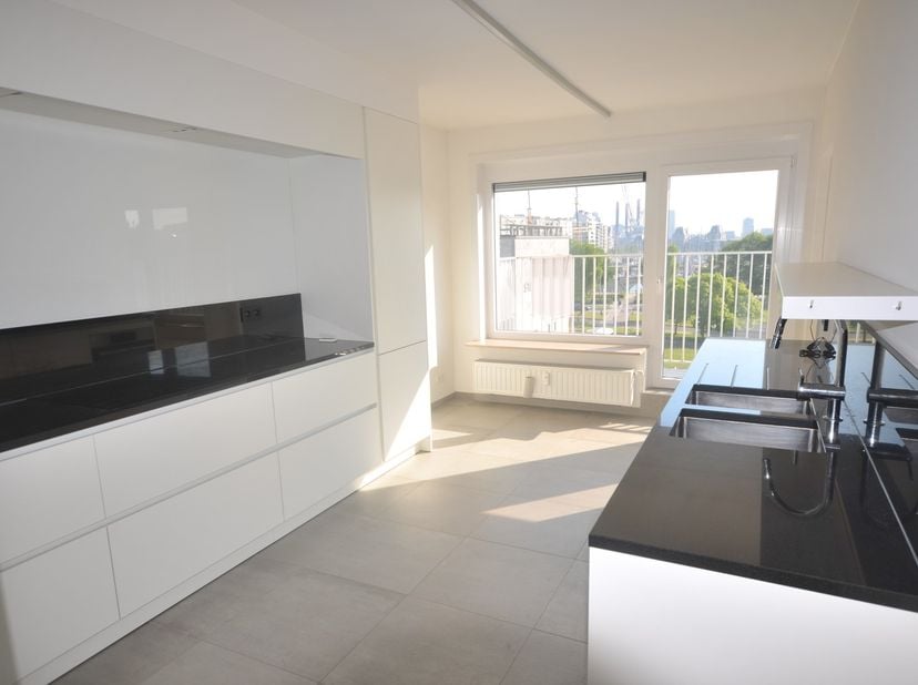 Appartement à vendre
                    à 8400 Oostende