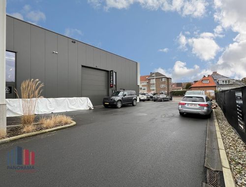                                         Bâtiment d’entreprise à vendre à Sint-Pieters-Leeuw, € 1.850.000
