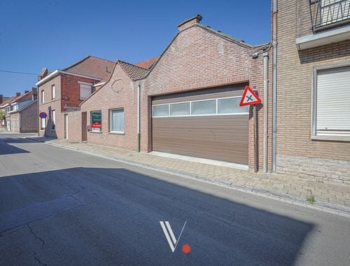                                         Woning te huur in Izegem, € 750
