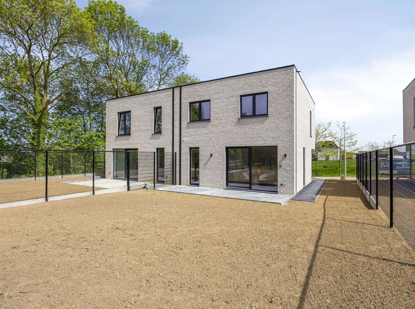 Huis te koop
                    in 3770 Millen