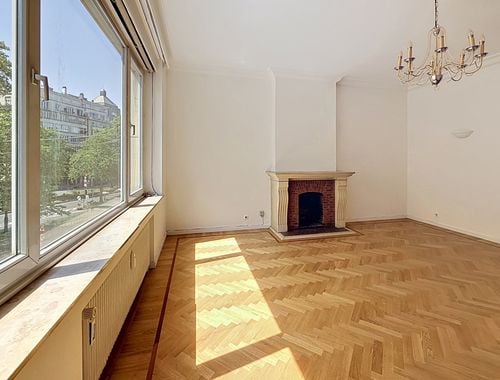                                        Appartement te koop in Brussel, € 295.000
