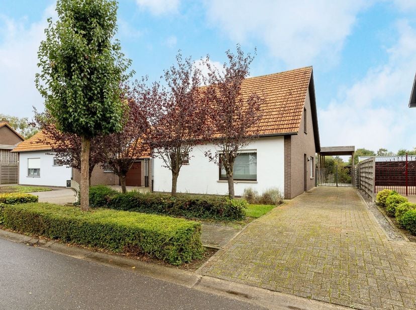 Huis te koop in Netelaan 100,
                    2235 Hulshout
