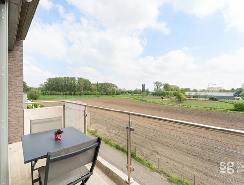                                         Appartement à vendre à Eke, € 298.000
