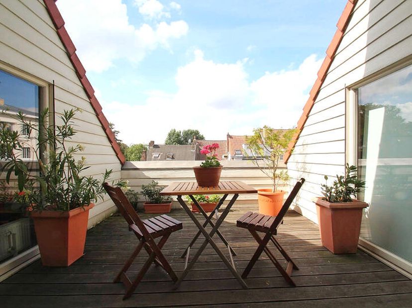 Appartement te huur in ,
                    1190 Vorst