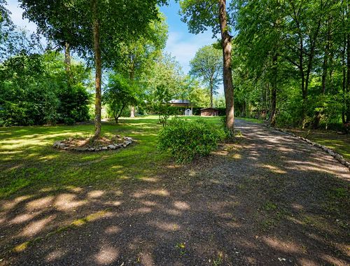                                         Grond te koop in Brûly-de-Pesche, € 60.000
