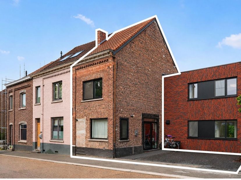 Découvrez cette charmante maison située au centre d’Oud-Heverlee ! La maison bénéficie d’un emplacement privilégié à proximité des Zoete Waters, des t